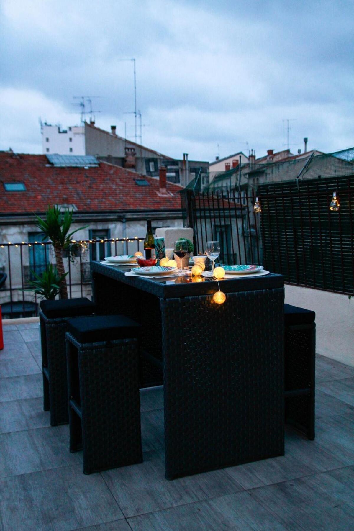 L'Amoureux - Terrasse Et Climatisation Coeur De Ville Montpellier Eksteriør bilde